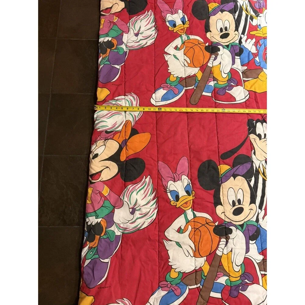Vintage Disney Mickey & Friends Sports Reversible Twin Comforter Quilt 90s 80s